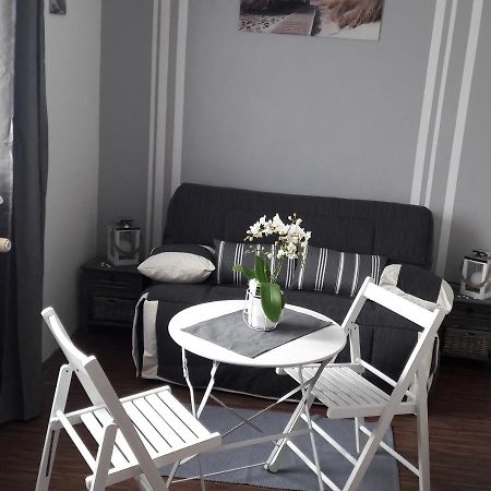 Chambre D'Hote - La Ruche Des Bleuets Mulsanne Kültér fotó