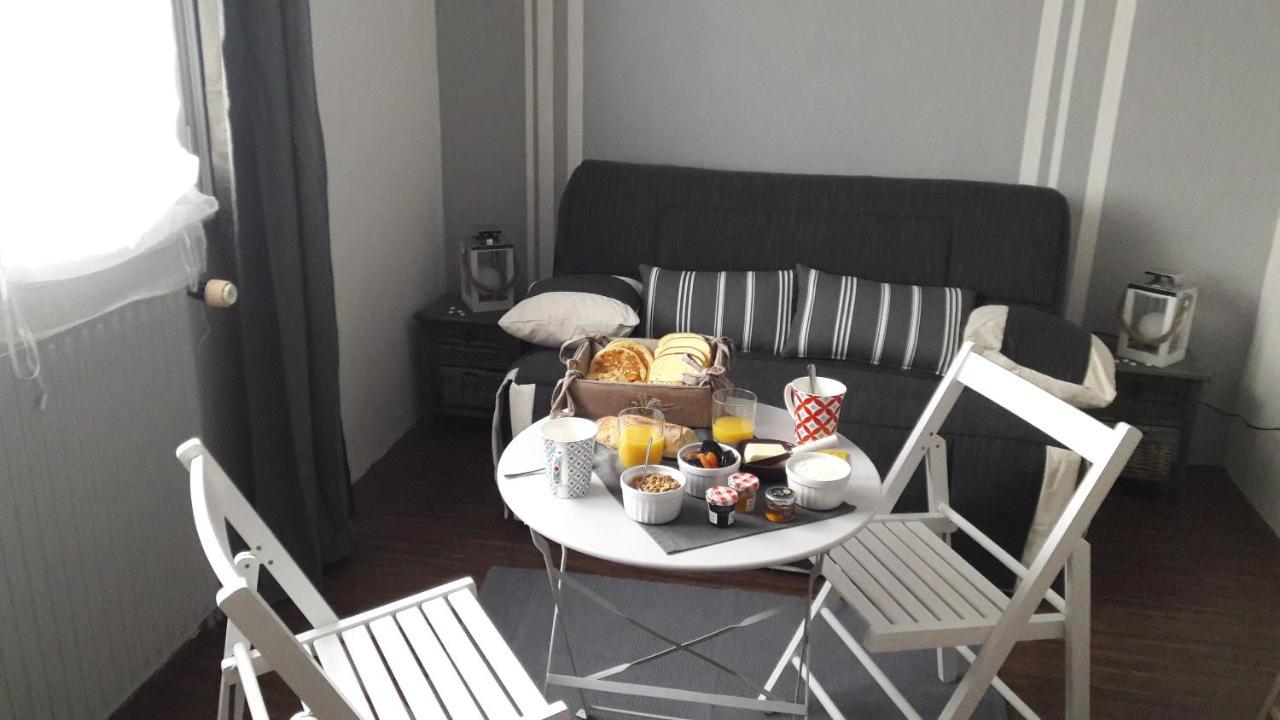 Chambre D'Hote - La Ruche Des Bleuets Mulsanne Kültér fotó